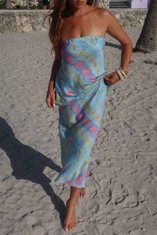 aquarius-strapless-top